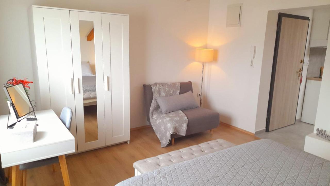 Apartman Diana,Free Parking Pula Eksteriør billede